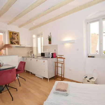 Lavanda And Oliva Apartment Rovinj